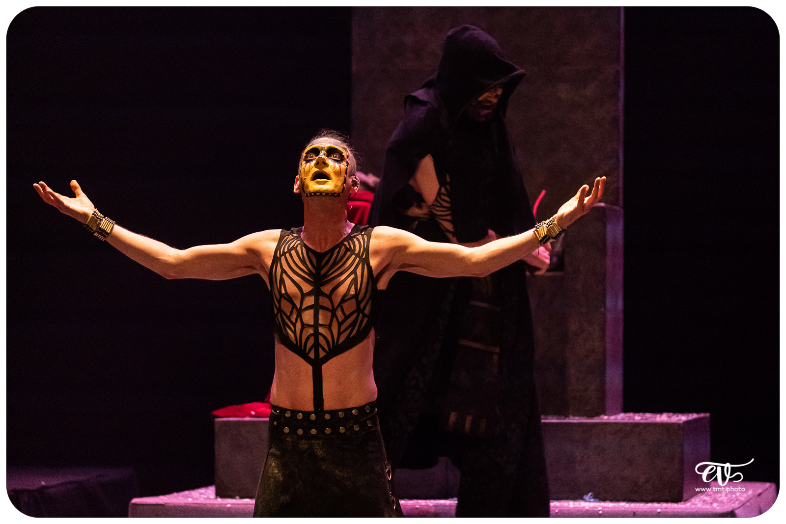 THE PRIMITALS (YLLANA & PRIMITAL BROTHERS)